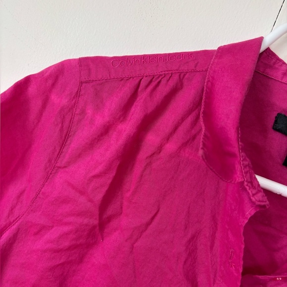 🎉4/30$🎉 Calvin Klein Jeans Hot Pink Blouse - Vintage - Picture 3 of 4